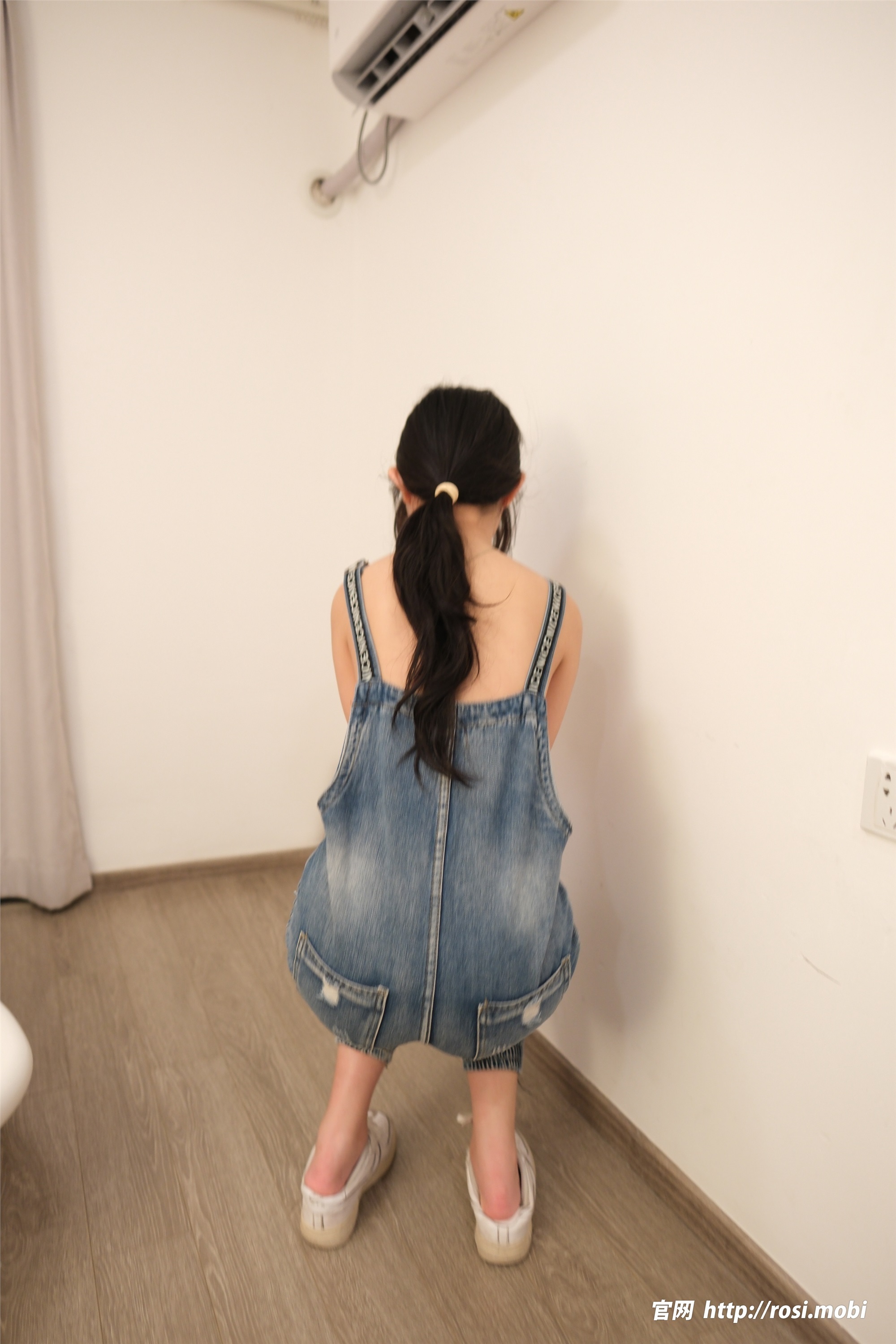 ROSI写真 2025.05.30 NO.4925